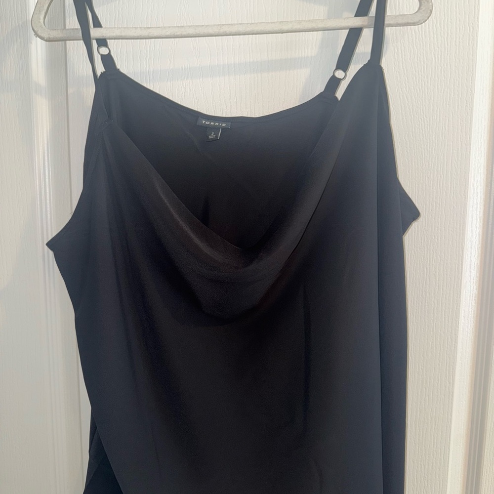 Torrid Black Scoop Neck Camisole